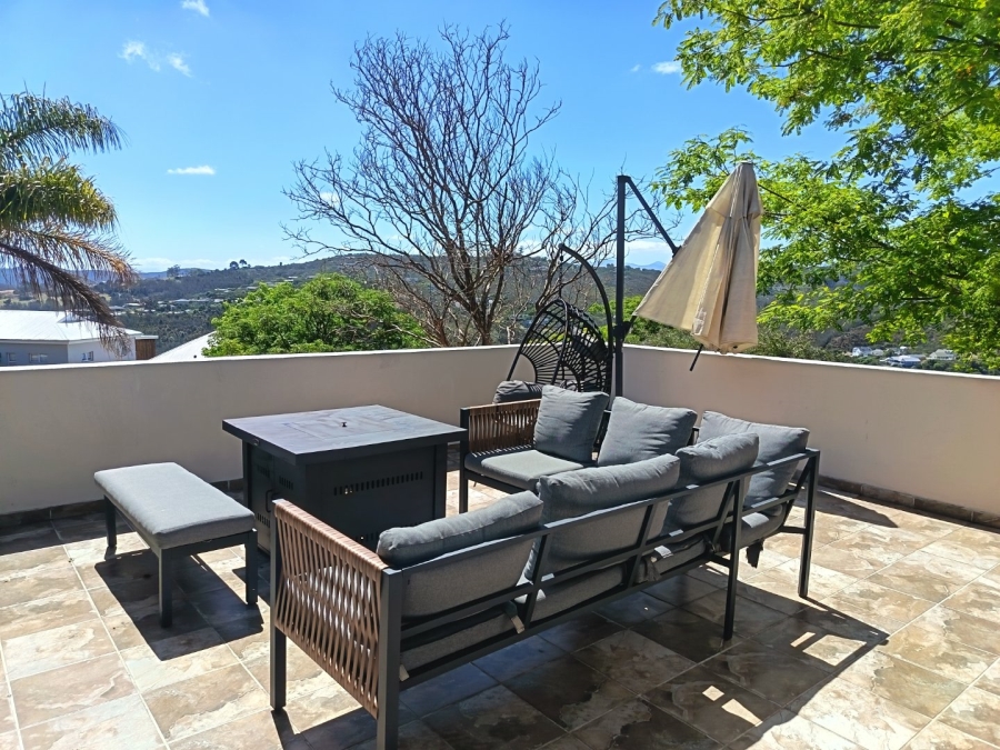 4 Bedroom Property for Sale in Knysna Heights Western Cape